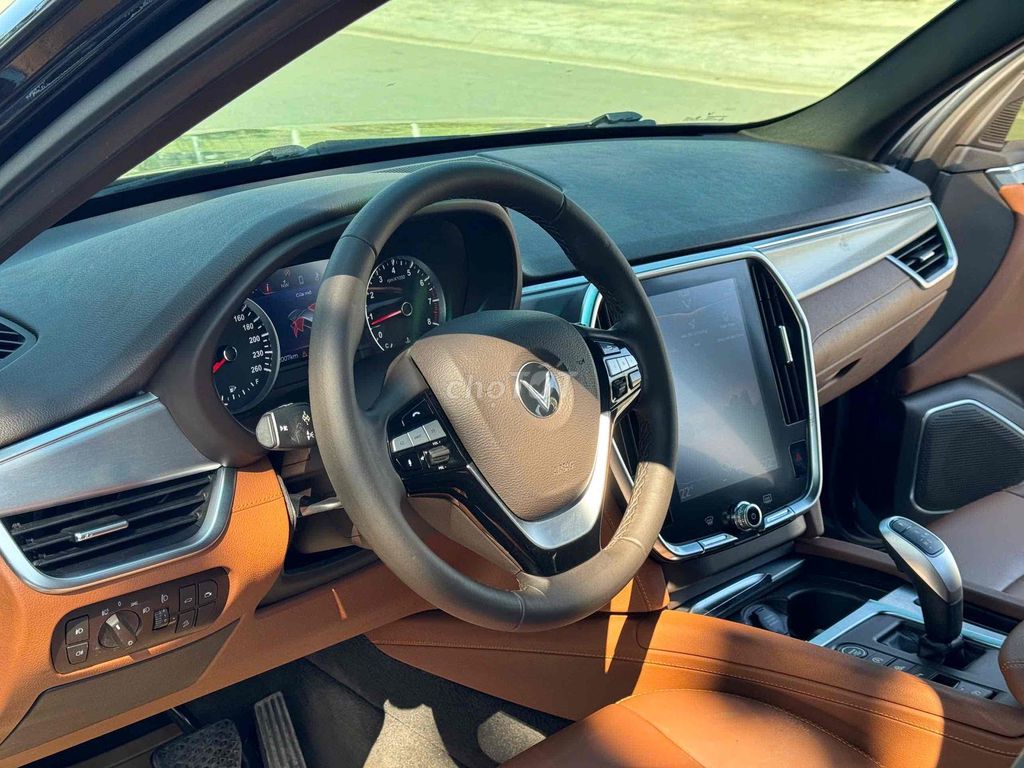 Vinfast Lux SA 2021 Premium 80.000 km. Mua bán Ô tô tại Quận Thanh Xuân Hà Nội được đăng bởi Trần Quang Huy hình 6