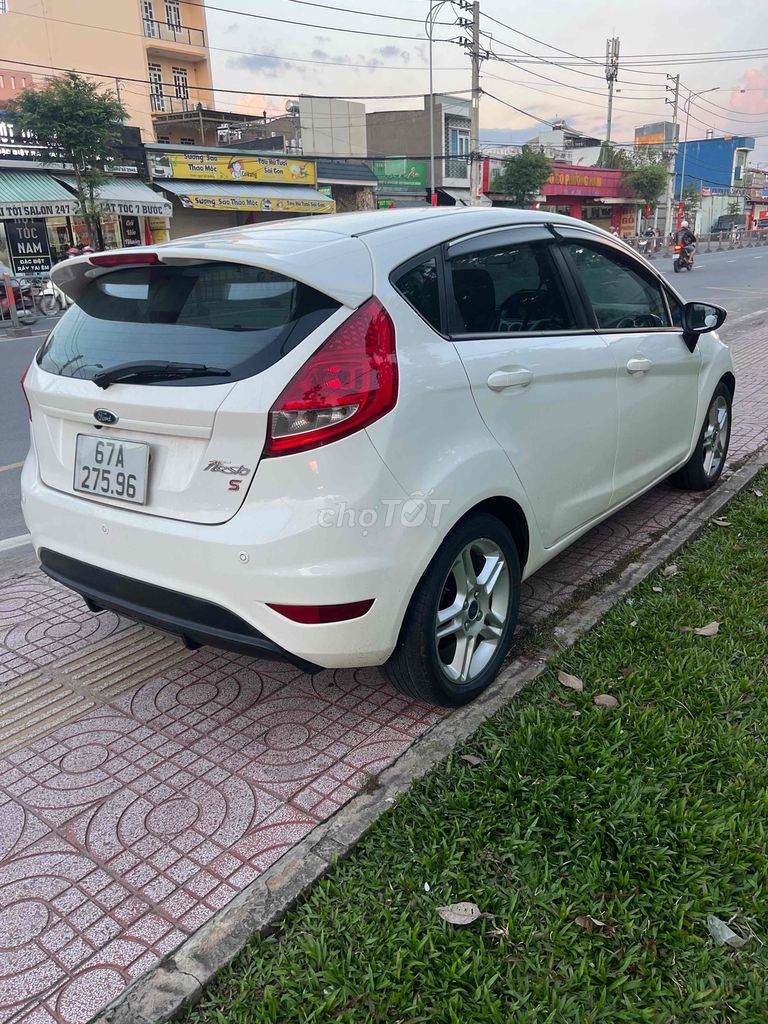 Ford Fiesta 2012 1.6 AT Hatchback - 115000 km. Mua bán Ô tô tại Huyện Hóc Môn Tp Hồ Chí Minh được đăng bởi Đức anh hình 2