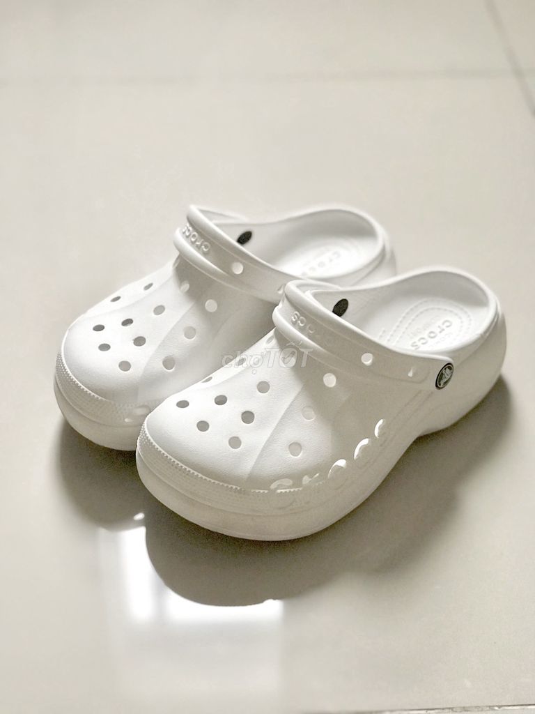 [PASS] Crocs Chính hãng Store - Kèm Bill - 36-37. Mua bán Giày dép tại Quận Bình Thạnh Tp Hồ Chí Minh được đăng bởi Nguyễn Uyên hình 1