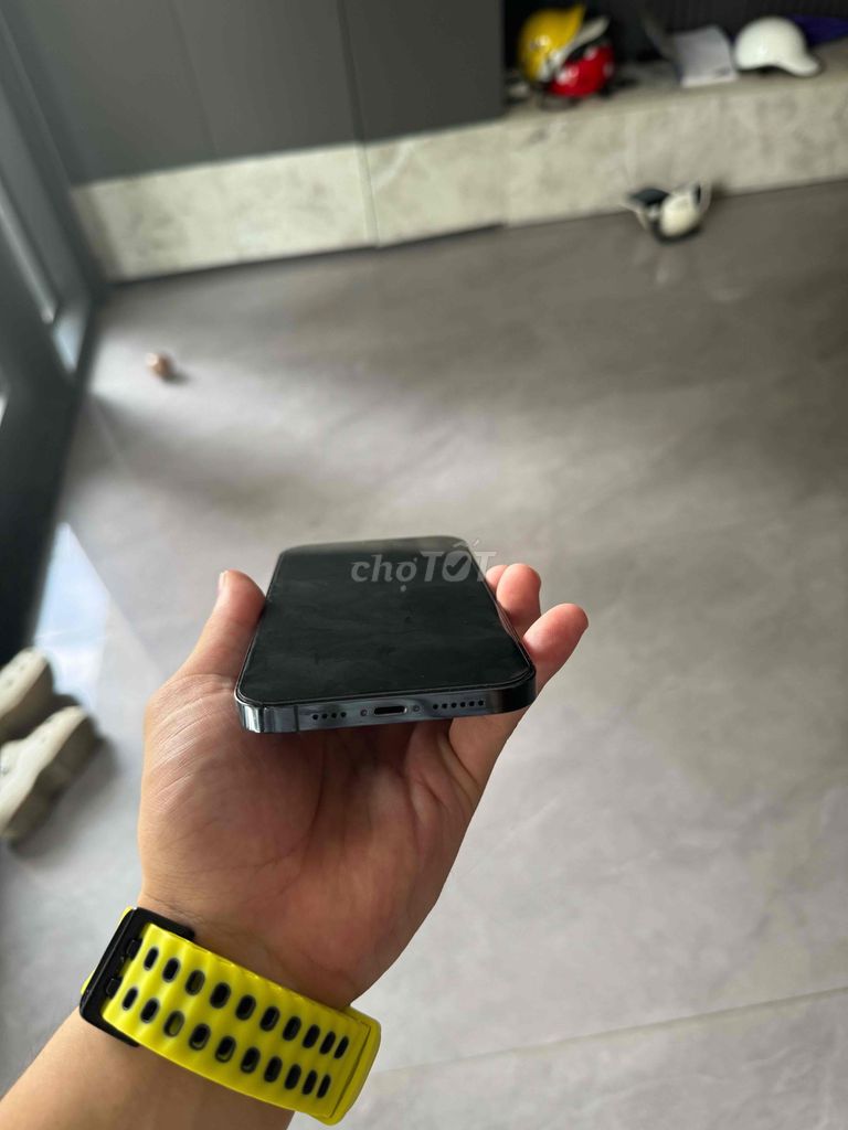 Apple iPhone 12 Pro Max Đã sử dụng. Mua bán Điện thoại tại Thành phố Thanh Hóa Thanh Hóa được đăng bởi Ngô Sỹ hình 1