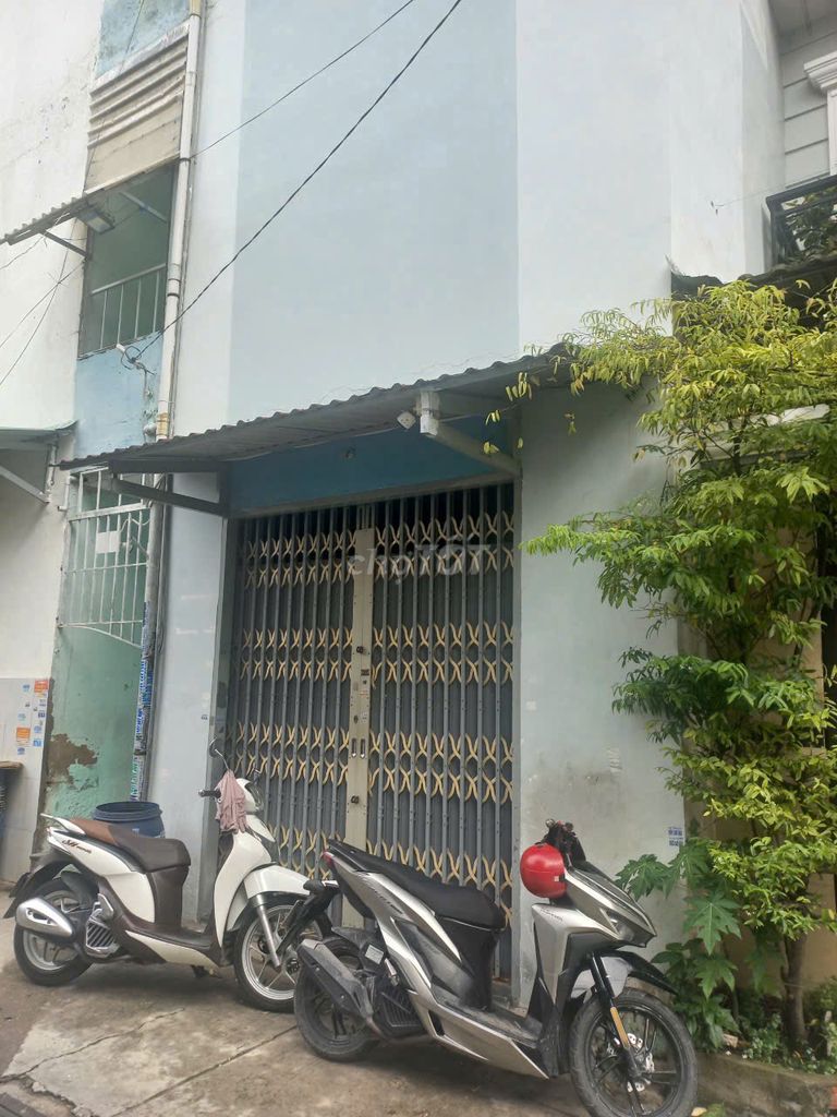 Bán nhà quận 12, 2 tầng 75,6m2 (5x15,1) căn hộ dịch vụ cho thuê 