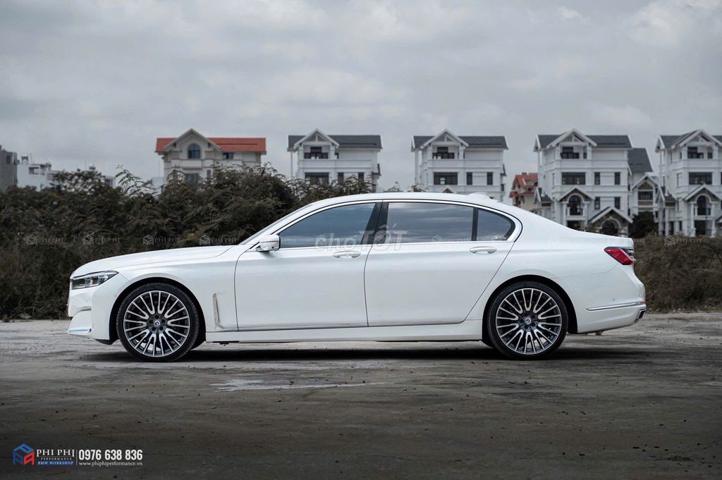 BMW 740Li Pure Excellence 2020 - 19.000Km. Mua bán Ô tô tại Thành phố Thủ Đức Tp Hồ Chí Minh được đăng bởi Diễm Mi hình 5