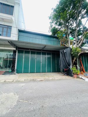 CHO THUÊ NHÀ XƯỞNG GẦN ĐƯỜNG LỚN – XE CONTAINER VÀO TẬN NƠI. Cho thuê văn phòng, mặt bằng kinh doanh tại Huyện Yên Dũng Bắc Giang được đăng bởi Nguyễn Văn Khang