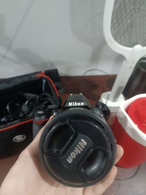 Nikon d3000 90% chụp tốt không cấn xước. Mua bán Máy ảnh, Máy quay tại Thành phố Qui Nhơn Bình Định được đăng bởi Lê Thành Đạt