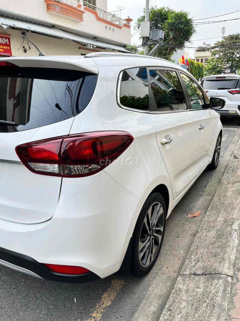 KIA RONDO 2017 Trắng. Mua bán Ô tô tại Thành phố Thủ Đức Tp Hồ Chí Minh được đăng bởi Ha Nguyen hình 6