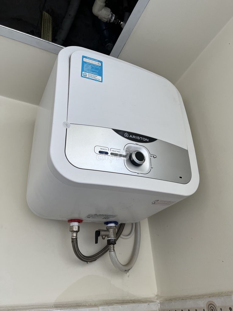 Ariston 15 lít 2500W AN215RS2.5FE - DÒ NƯỚC (HỎNG). Mua bán Thiết bị vệ sinh, nhà tắm tại Quận Bình Tân Tp Hồ Chí Minh được đăng bởi Duy Pham hình 1