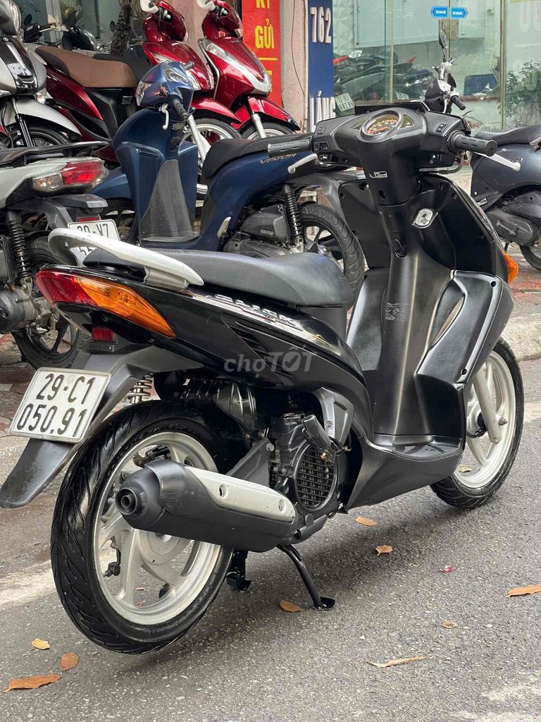 CLICK CHÍNH CHỦ CHẤT LƯỢNG. Mua bán Xe máy tại Quận Đống Đa Hà Nội được đăng bởi Hà hình 3