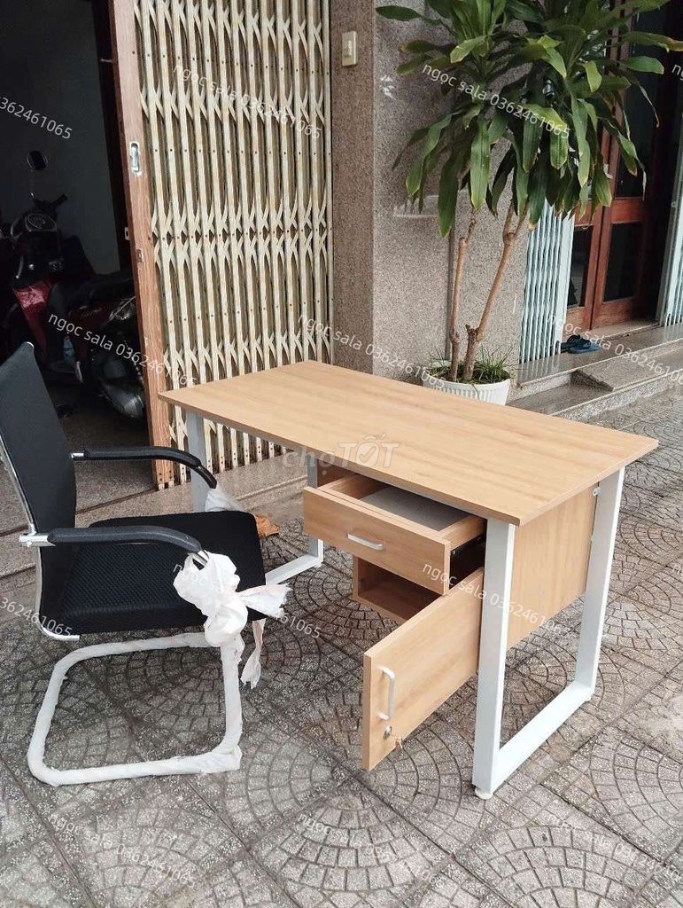 Bàn làm việc gỗ MDF 120x60x75cm. Mua bán Đồ dùng văn phòng tại Quận Cẩm Lệ Đà Nẵng được đăng bởi Ngọcn shop hình 1