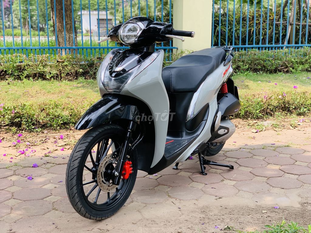 HONDA SH MODE 125 ABS MÀU ĐEN XÁM THÔNG MINH2022