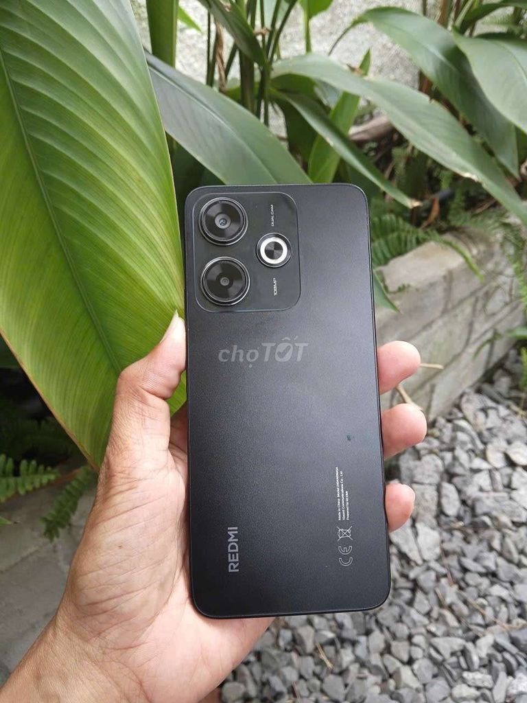 Xiaomi Redmi 13 128GB Đen 8GB Like New. Mua bán Điện thoại tại Thành phố Cà Mau Cà Mau được đăng bởi HOANGLONGCMU SHOP hình 1