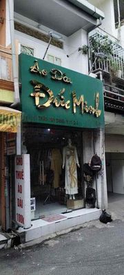Аренда · 2 комн. · 32 м² · Quận 3, ул. Trần Văn Đang