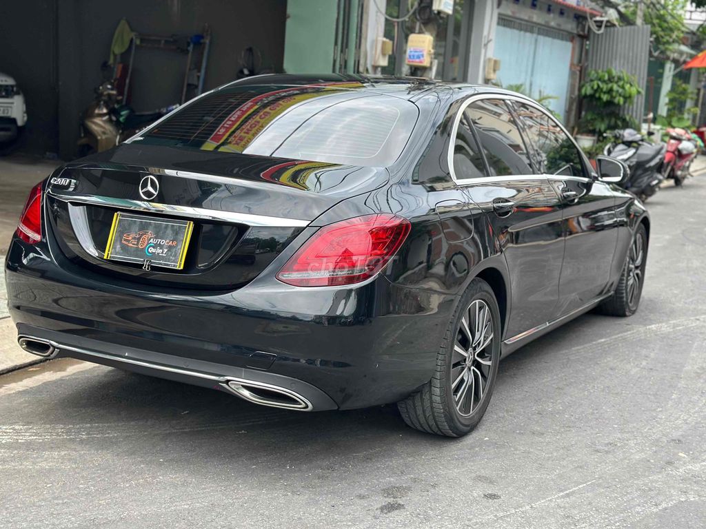 Mercedes Benz C200 - 56000 km model 2020. Mua bán Ô tô tại Quận 7 Tp Hồ Chí Minh được đăng bởi Thông Sport  hình 5