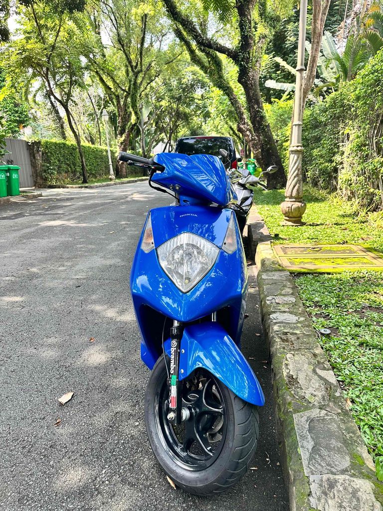 Honda Dylan 150 Xanh Thể thao. Mua bán Xe máy tại Quận 7 Tp Hồ Chí Minh được đăng bởi Huynh hình 3