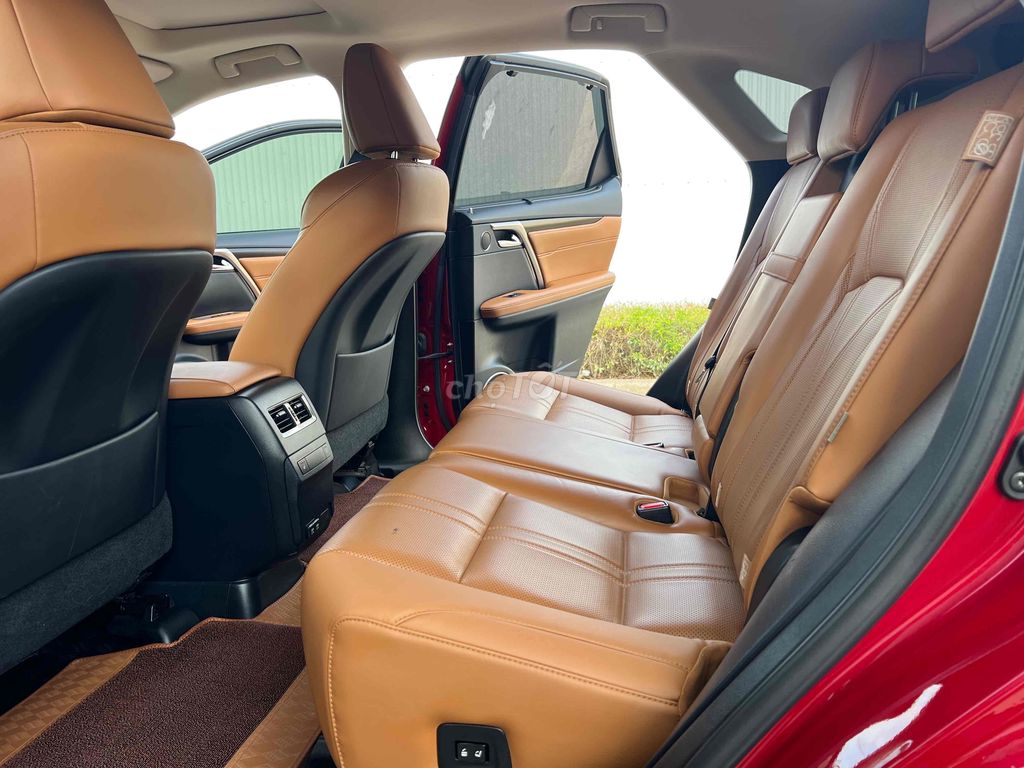 Lexus RX 2021 300 - 40000 km. Mua bán Ô tô tại undefined undefined được đăng bởi Cửa hàng Đại Tín Auto hình 9