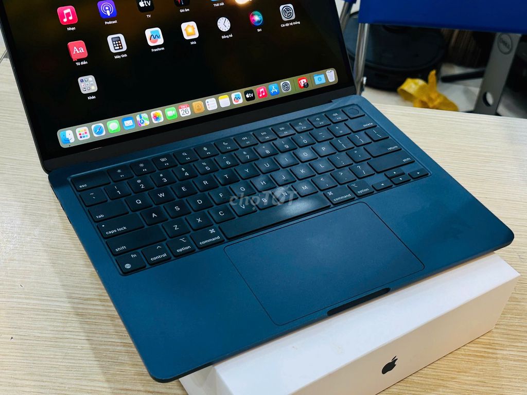 Apple MacBook Air M2 13 inch 8GB/256GB Xám. Mua bán Laptop tại Quận Đống Đa Hà Nội được đăng bởi Thế Hoàng hình 1