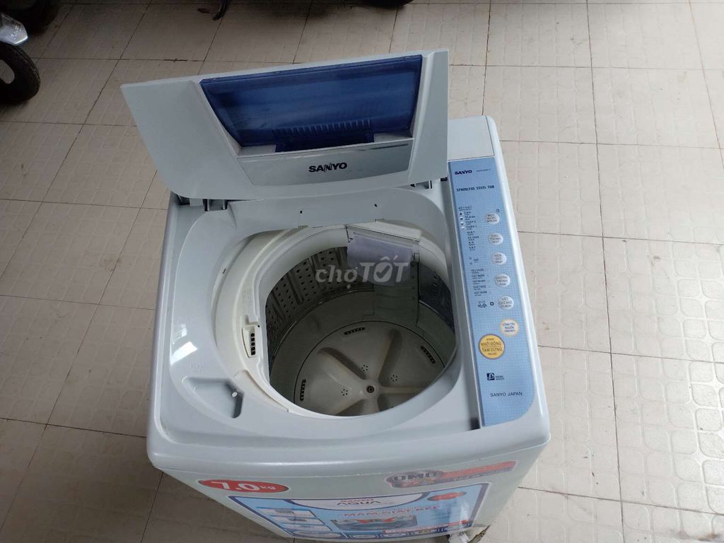 0983936873 - Máy giặt Sanyo 7kg. Giá rẻ . có BH 12 tháng