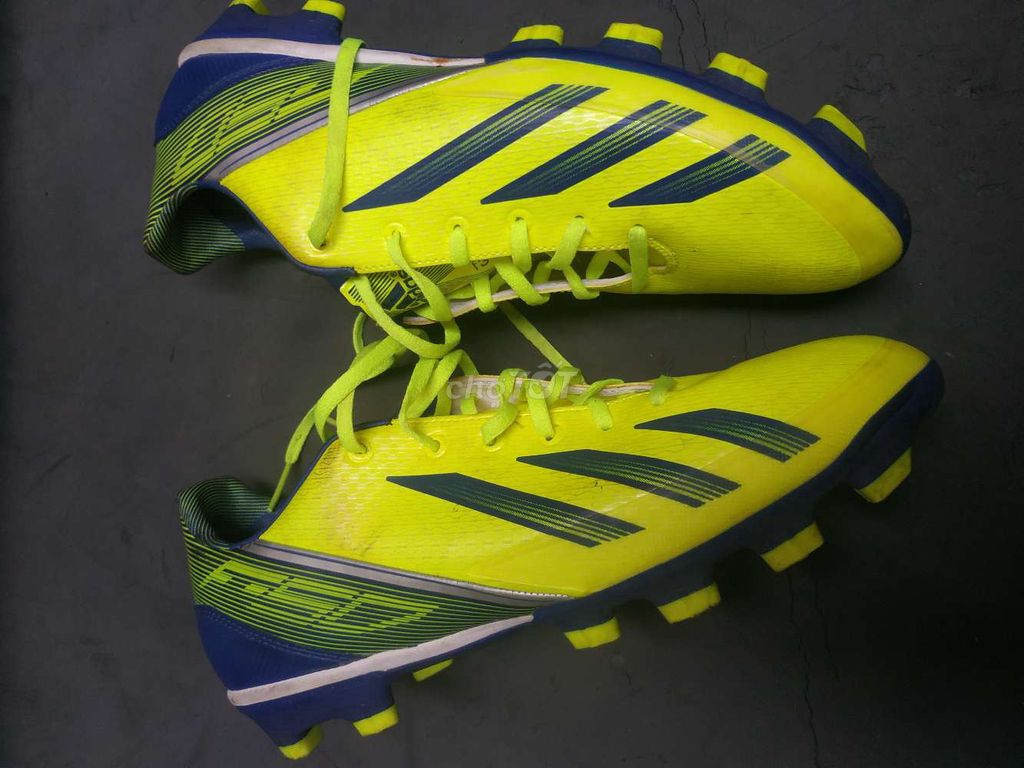 Giày bóng đá Adidas F30 Adizero Nam 43. Mua bán Đồ thể thao, Dã ngoại tại Quận Hà Đông Hà Nội được đăng bởi Lê quân hình 1
