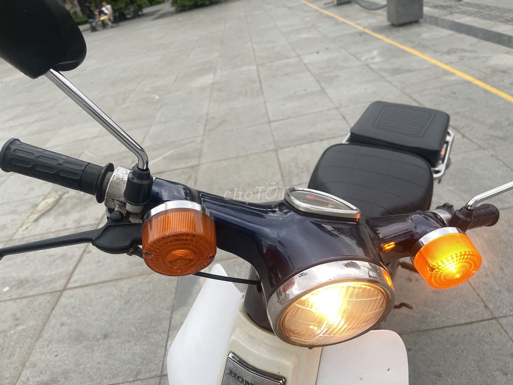 Honda Cub 86 Kim Vàng Giọt Lệ. Mua bán Xe máy tại Quận Gò Vấp Tp Hồ Chí Minh được đăng bởi Minh Thuận hình 4