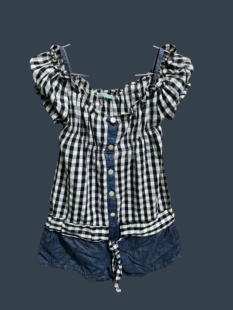 Yếm nữ kẻ caro đen trắng size M/L. Mua bán Quần áo tại Huyện Gia Bình Bắc Ninh được đăng bởi shopdoxinh hình 1