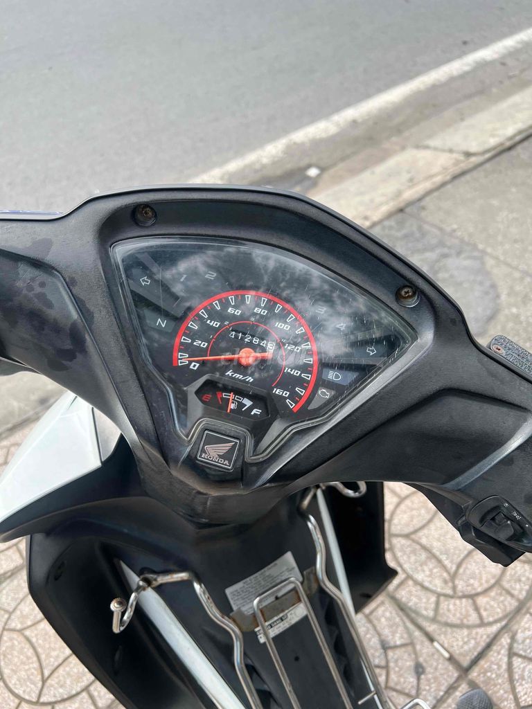 bán wave RSX Fi biển số 68. Mua bán Xe máy tại Quận Ninh Kiều Cần Thơ được đăng bởi Mười hình 2