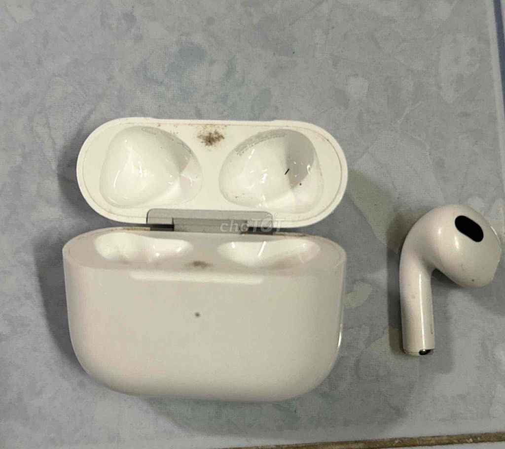 Tai nghe không dây Apple AirPods Trắng. Mua bán Tivi, Âm thanh tại Huyện Châu Đức Bà Rịa - Vũng Tàu được đăng bởi nhỏ Hồ  hình 1