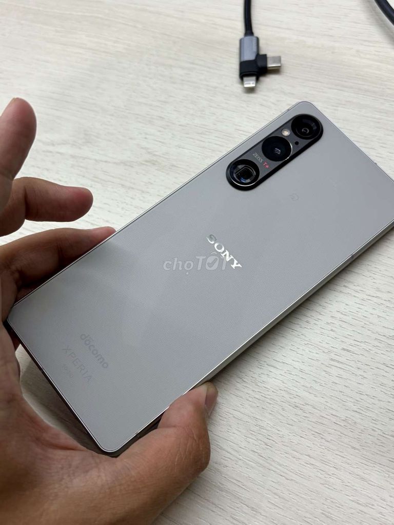 Xperia 1 V 256 98% còn bảo hành. Mua bán Điện thoại tại Thành phố Thủ Đức Tp Hồ Chí Minh được đăng bởi Hiếu hình 1