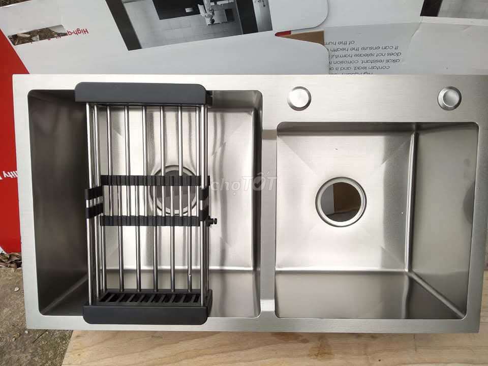 Chậu inox giá tốt. Ai cần gọi em nhé. E bán nốt. Mua bán Dụng cụ nhà bếp tại Quận Long Biên Hà Nội được đăng bởi tk 681 hình 1