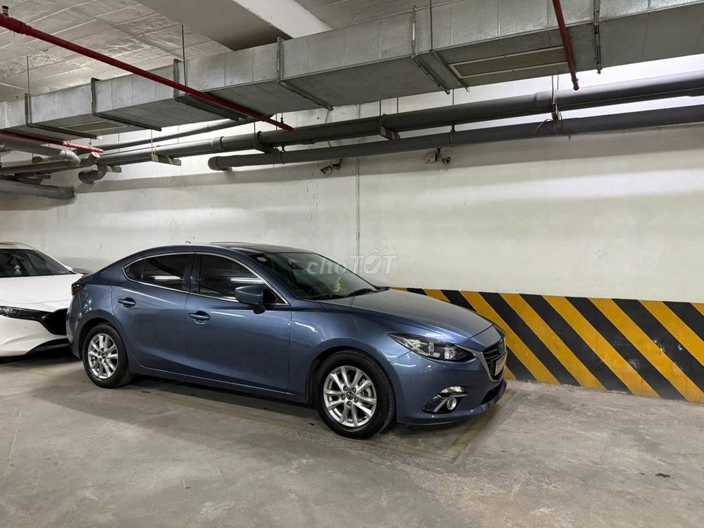 Mazda 3 2015 Серо-зеленый 120 тыс. км