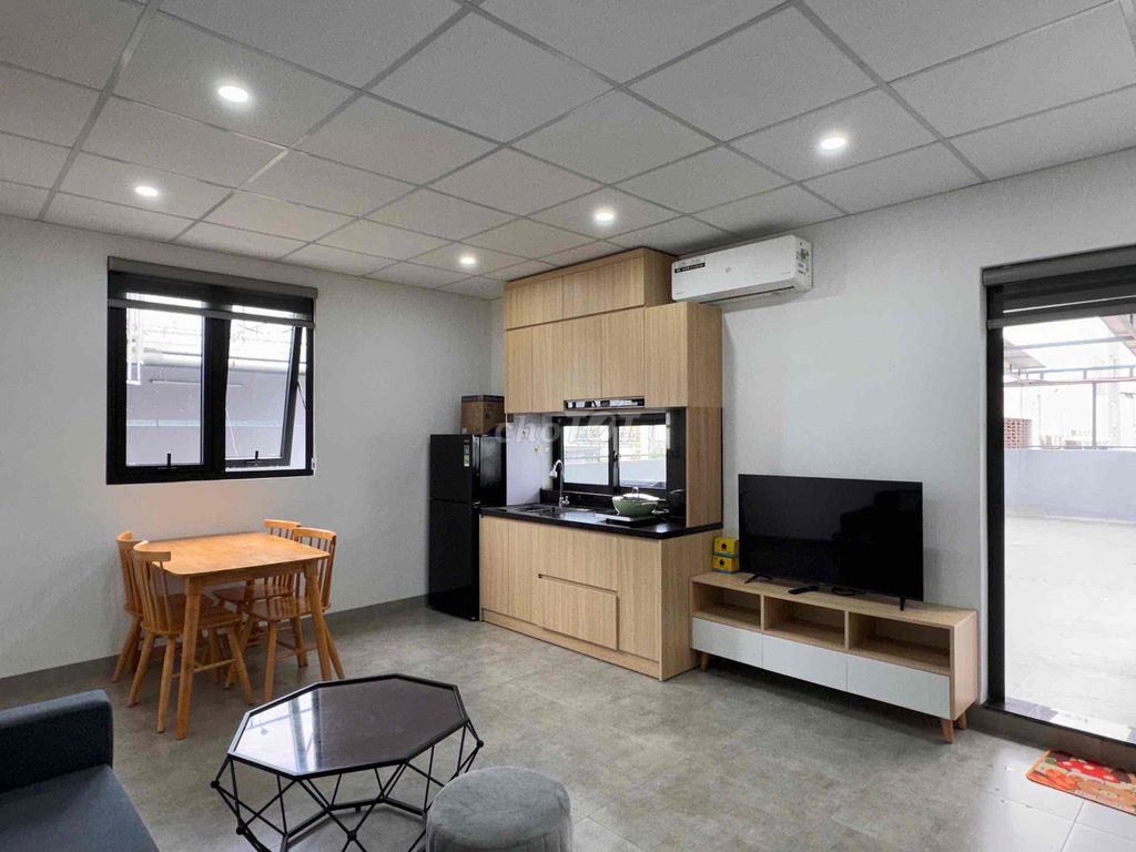 2-bedroom apartment with a big rooftop terrace in the centre — photo 8