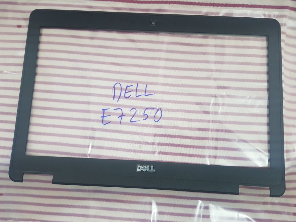 Mặt B vỏ laptop dell E7250 - Viền dell E7250