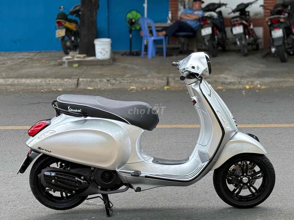 Primavera 125 ABS 2018 BẠC POSCHE BSTP