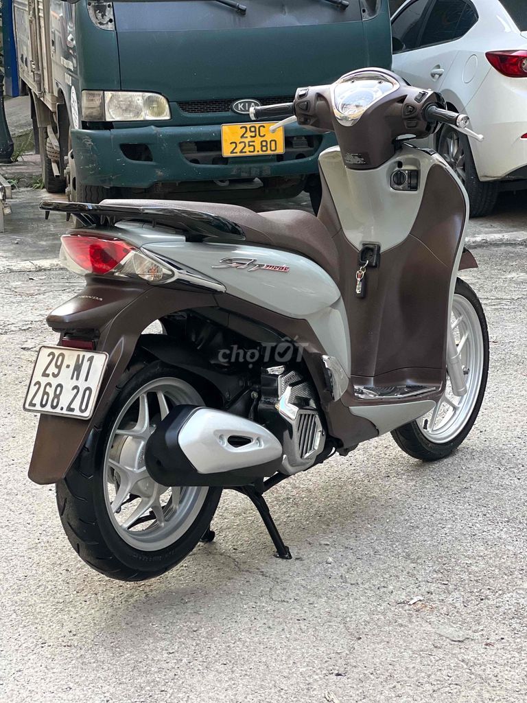 Chào Bán SH Mode Khoá Smartkey . Hỗ trợ sang tên. Mua bán Xe máy tại Quận Cầu Giấy Hà Nội được đăng bởi Xe Máy Đoàn Văn Cam Kết Đúng Ảnh Đúng Biển Đúng Giá Trị hình 4