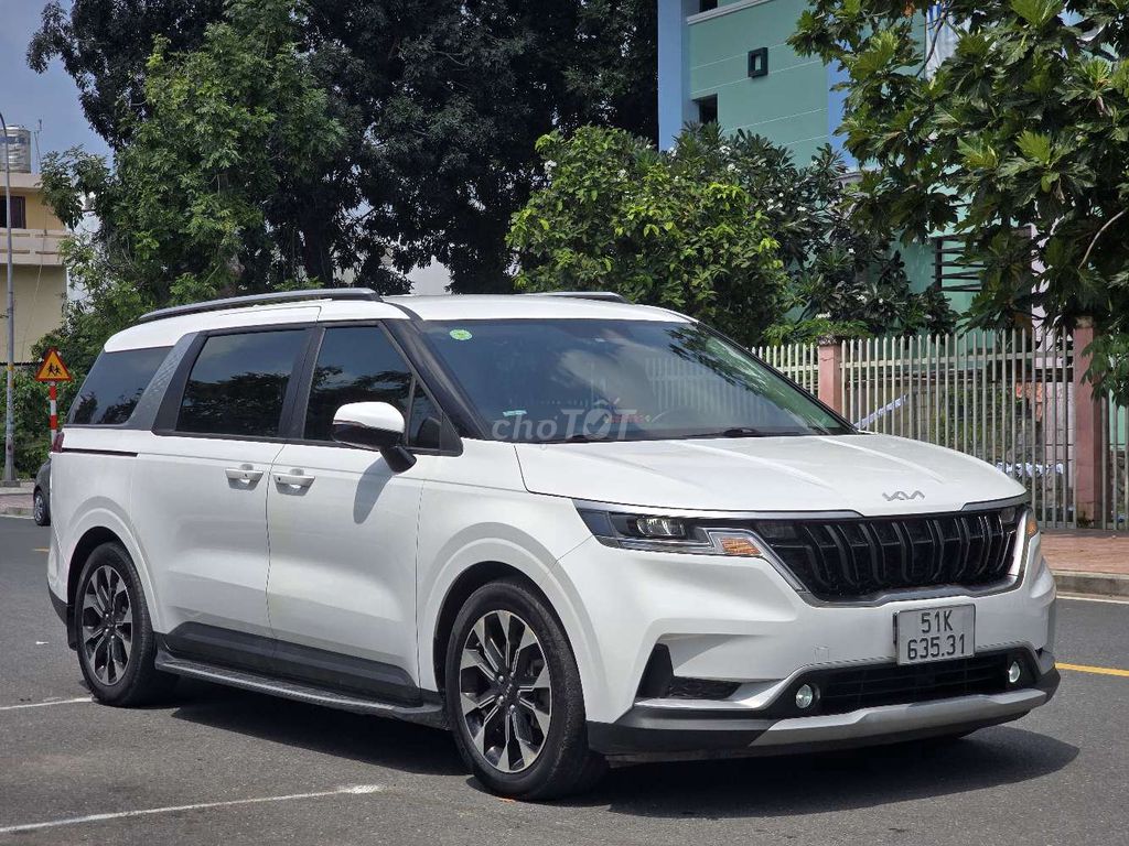 МАСЛО КЛАССА ЛЮКС KIA CARNIVAL 2,2 Л X 2023 8 ЧАСОВ 76000 ММ