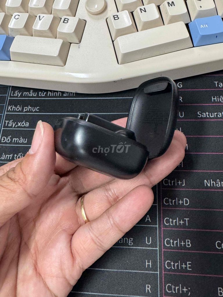 Tai nghe JBL LIVE PRO+ Đen. Mua bán Tivi, Âm thanh tại Quận 7 Tp Hồ Chí Minh được đăng bởi hùng hình 1