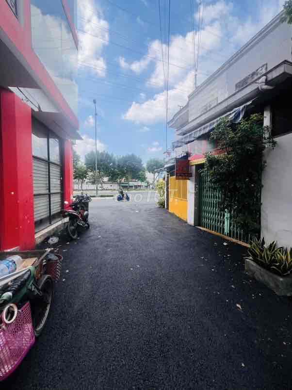 nhà căn goc 2 mặt tiền. Mua bán nhà ở tại Quận Gò Vấp Tp Hồ Chí Minh được đăng bởi Nguyễn Dúng hình 3