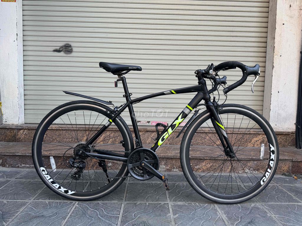 Thanh lý xe đua Galaxy khung nhôm đẹp. Mua bán Xe đạp tại Quận Hai Bà Trưng Hà Nội được đăng bởi Tú Trần hình 2