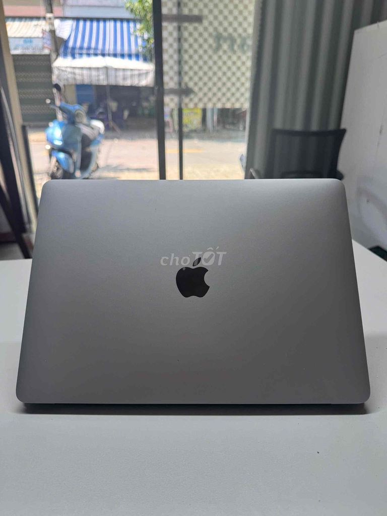 Macbook Air 2019 i5/16/256Gb màn 2k máy zin đẹp. Mua bán Laptop tại Quận Hải Châu Đà Nẵng được đăng bởi Vsmart Thu Mua Điện Thoại Laptop  hình 1