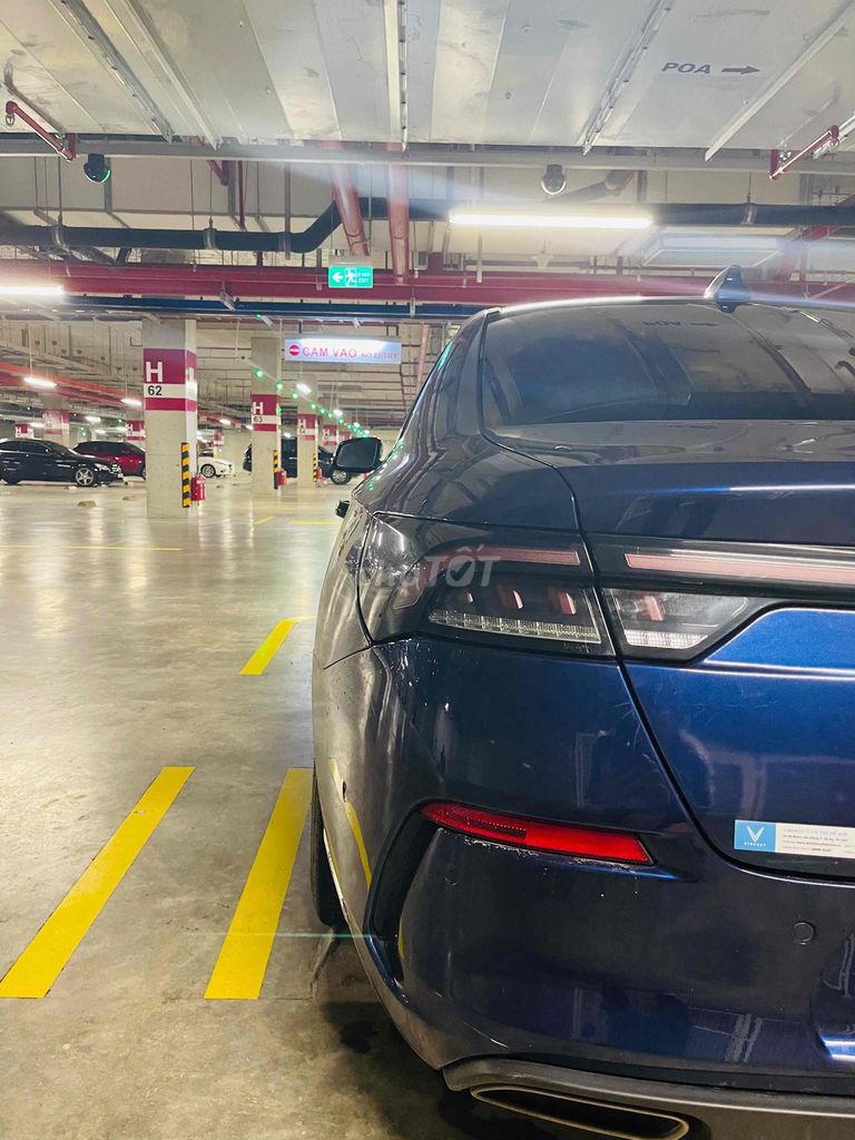 VinFast Lux A2.0 2019 Premium 2.0 AT - 75000 km. Mua bán Ô tô tại Thành phố Huế Thừa Thiên Huế được đăng bởi Nguyên Võ hình 6