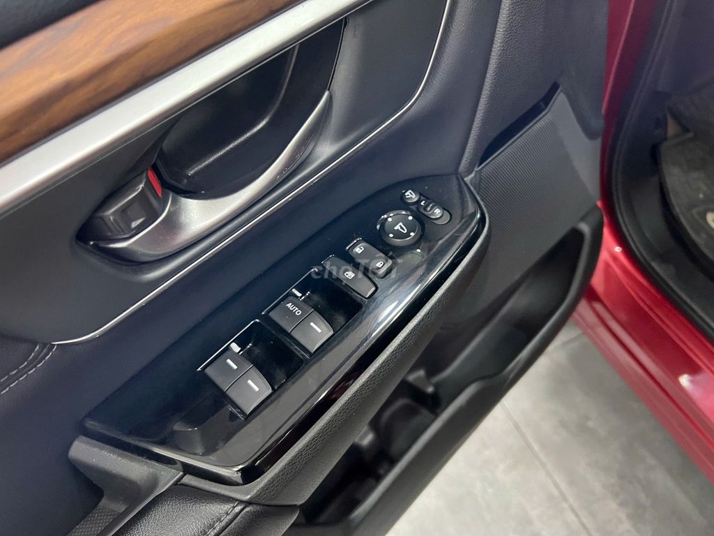 CRV bản L 2021 odo 7v cực đẹp. Mua bán Ô tô tại Quận 3 Tp Hồ Chí Minh được đăng bởi Thái Phạm hình 9