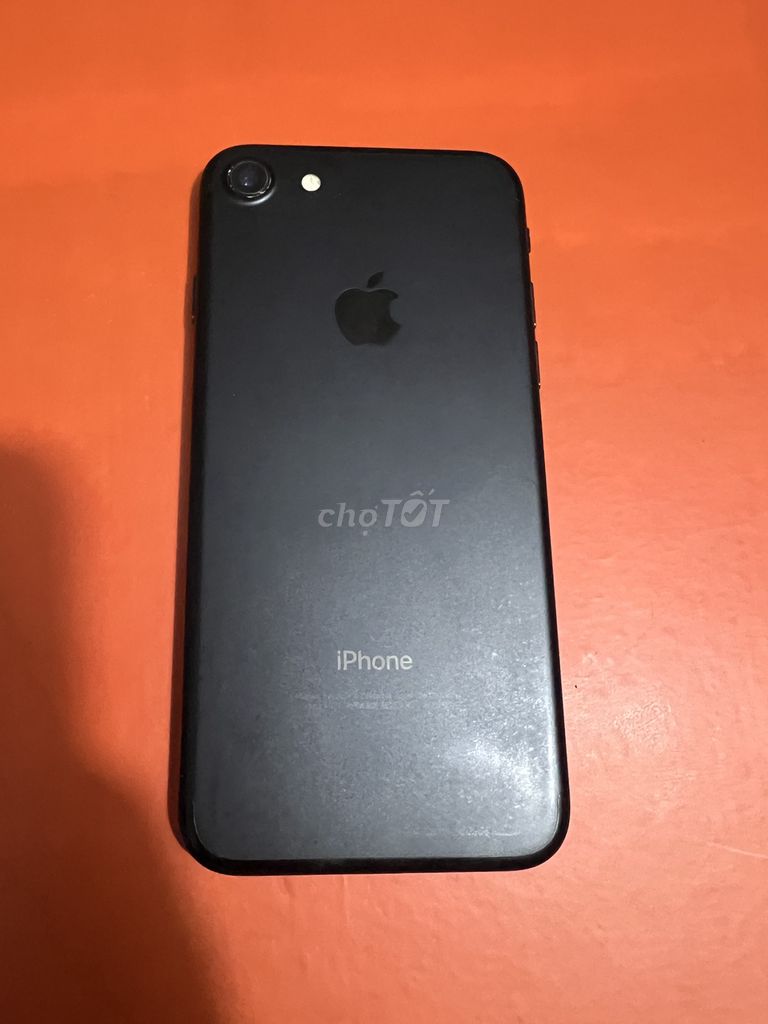Iphone 7 lock like new. Mua bán Điện thoại tại Thành phố Thủ Đức Tp Hồ Chí Minh được đăng bởi Phan Khánh hình 1