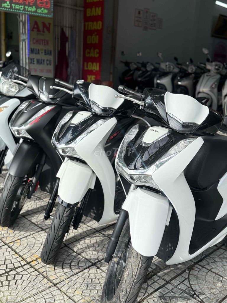 Sh đủ mẫu. xe đẹp máy rin, bảo hành chuẩn. Mua bán Xe máy tại Quận Sơn Trà Đà Nẵng được đăng bởi AN  chuyên mua bán xe máy cũ tại 386 ngô quyền sơn trà đà nẵng  BÁN XE TRẢ GÓP hình 5