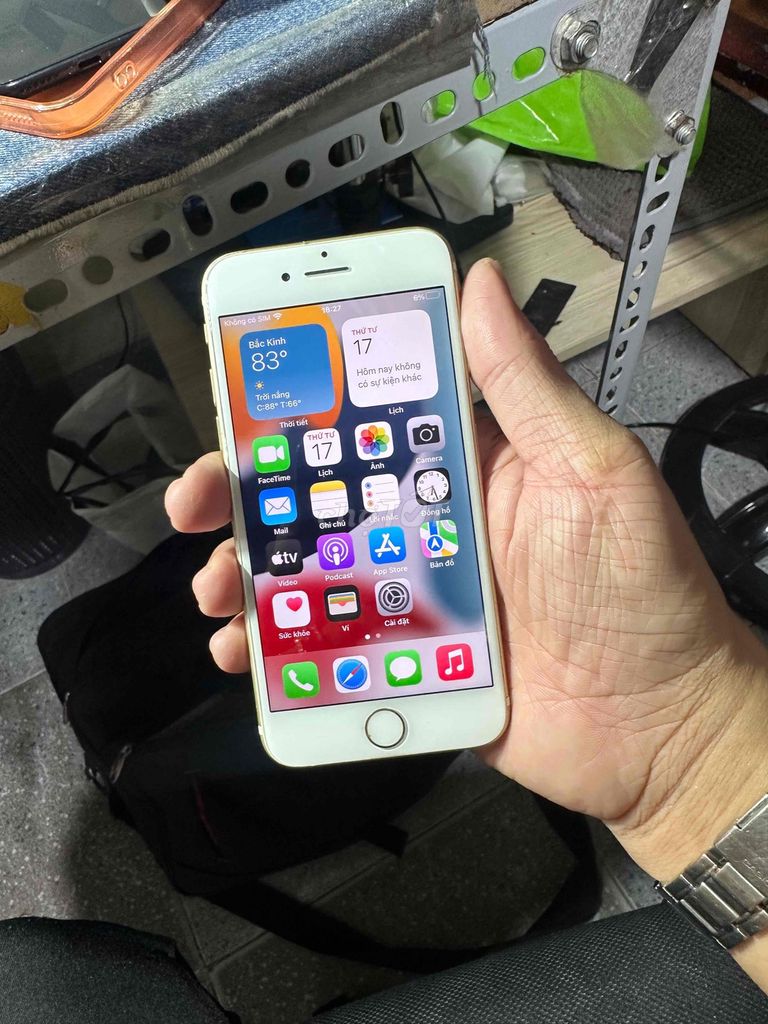 Apple iPhone 7 32GB Vàng Like New. Mua bán Điện thoại tại Quận Bình Tân Tp Hồ Chí Minh được đăng bởi Tăng Thế Trí hình 1