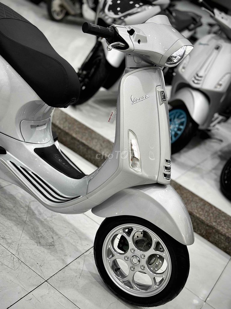 Vespa125 2021 Lướt chính chủ ký ( Hỗ trợ Trả GÓP ). Mua bán Xe máy tại Thị xã Phú Mỹ Bà Rịa - Vũng Tàu được đăng bởi Cửa Hàng Xe Máy Phú Mỹ hình 12