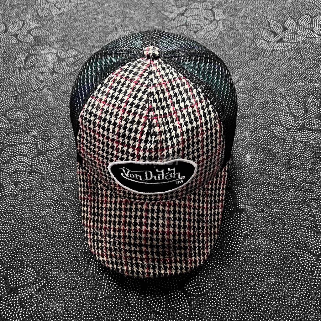 Mũ lưỡi trai Von Dutch Đa màu Unisex. Mua bán Phụ kiện thời trang khác tại Huyện Đức Trọng Lâm Đồng được đăng bởi Black 2hand  hình 1