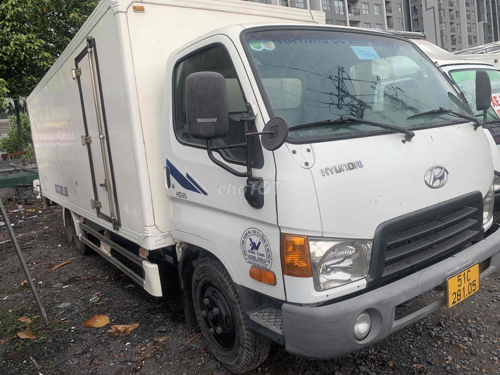 Huyndai hd65 1,3t đời 2009 thùng 6,2*2*1,8 m mlanh