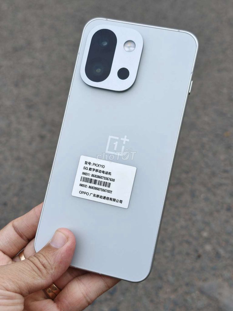 OnePlus 13T 256GB Bạc 99% Fullboc rom qt. Mua bán Điện thoại tại Quận Bình Tân Tp Hồ Chí Minh được đăng bởi Phạm Vôn hình 1