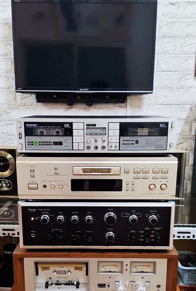 DECK PIONEER Y8W ĐEP XUẤT SẮC . Mua bán Tivi, Âm thanh tại Quận Đống Đa Hà Nội được đăng bởi ĐÌNH HÙNG 39 hình 1