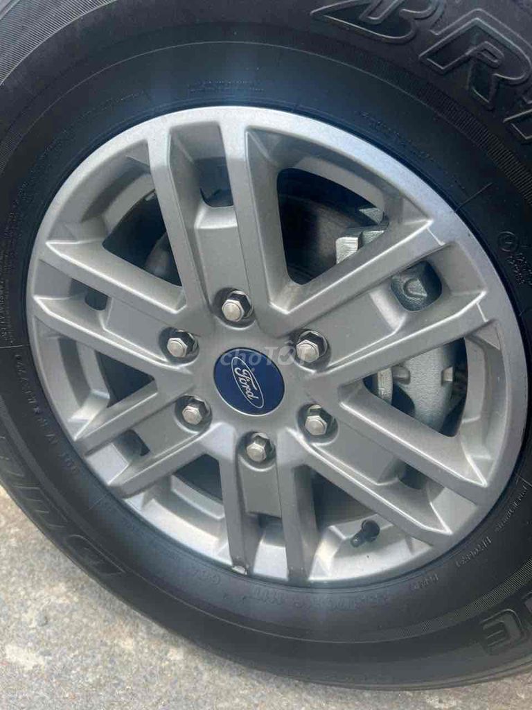 Ford Ranger 2022 XLS 2.2L 4x2 MT - 71000 km. Mua bán Ô tô tại Thành phố Mỹ Tho Tiền Giang được đăng bởi Luu Do Nhat Quynh hình 4