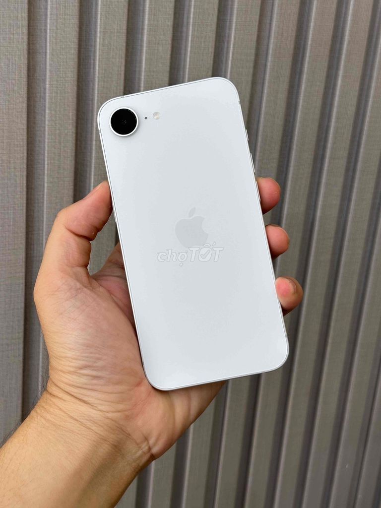 16E 128GB VN Trắng Pin 98 Bh 6/2026 Zin đẹp keng. Mua bán Điện thoại tại Quận Ninh Kiều Cần Thơ được đăng bởi Quý Mobile Cần thơ hình 1