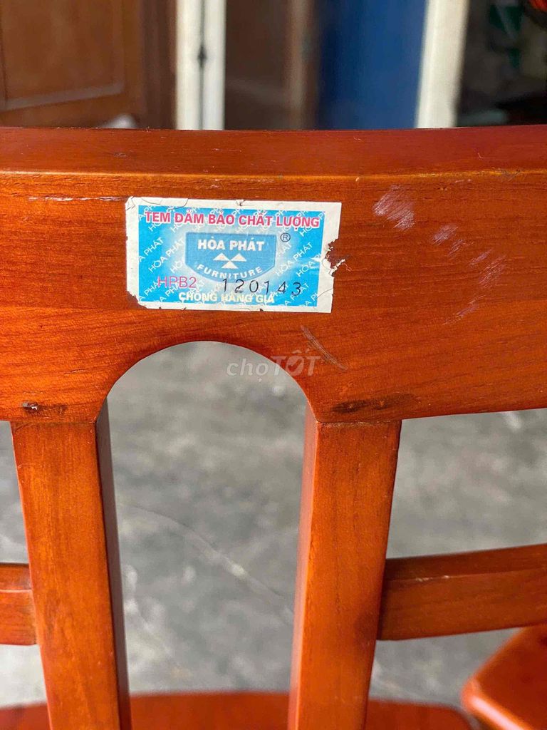 Ghế Gỗ Hòa Phát Nâu đỏ. Mua bán Bàn ghế tại Quận Liên Chiểu Đà Nẵng được đăng bởi Nguyễn thị kim anh hình 1